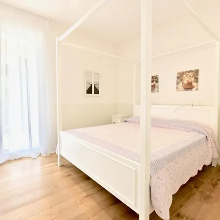 Cascina Del Mar Apartment