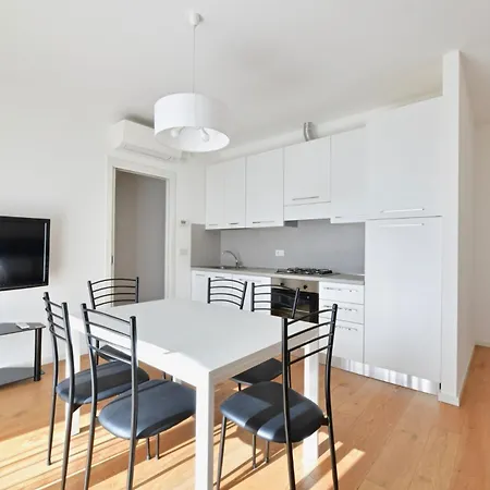 Cascina Del Mar Apartment *