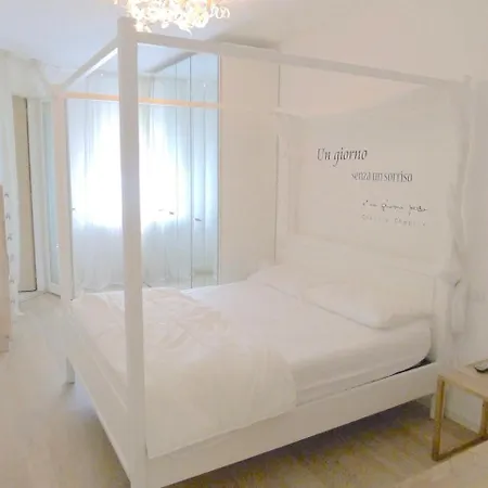 Cascina Del Mar Apartment