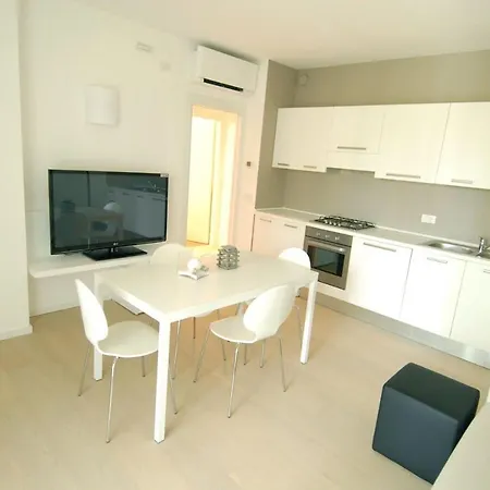 Cascina Del Mar * ليدو دي يسولو