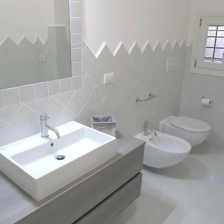 Cascina Del Mar شقة